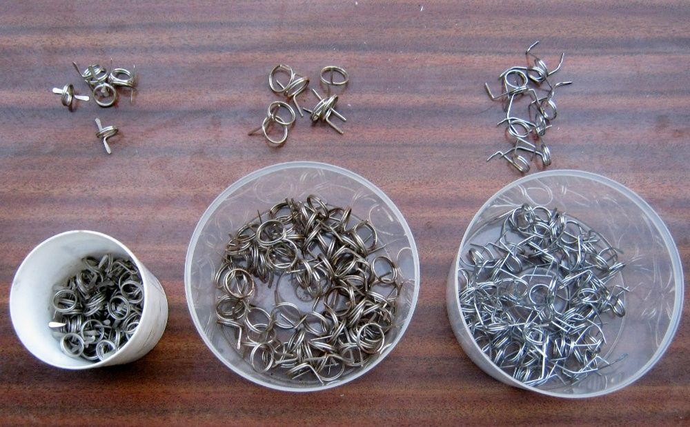 Przelotki druciane różne