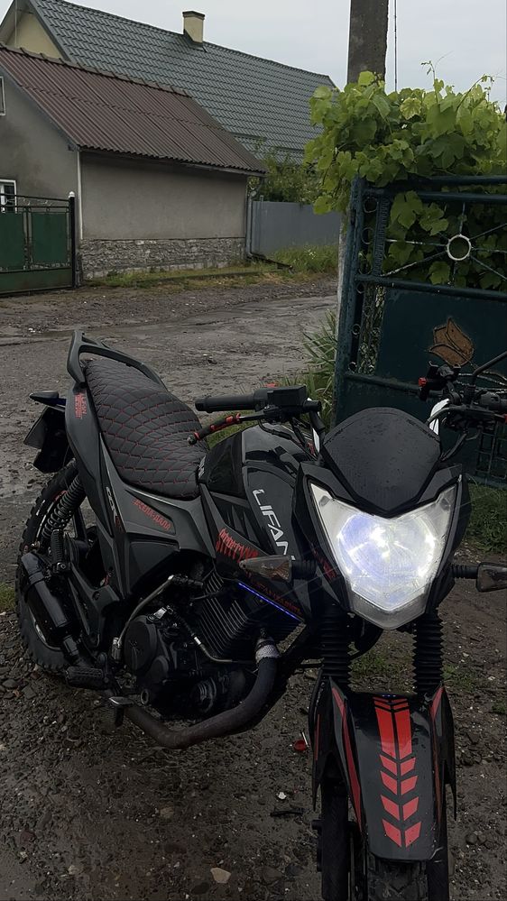 Мотоцикл lifan 150-2e