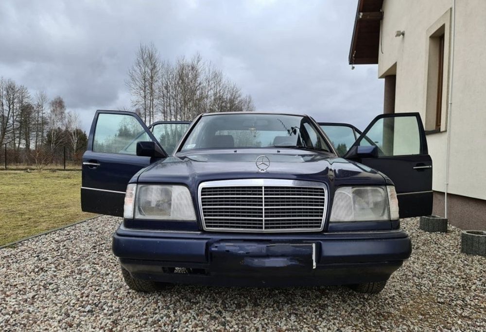 Mercedes W124 E250 diesel skrzynia 5-manual stan bardzo dobry!