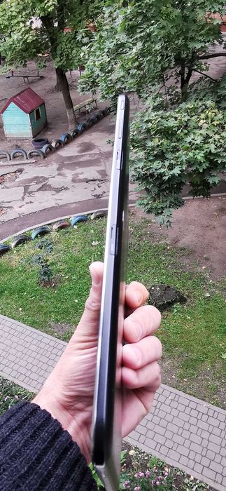 Плантет Samsung Galaxy Tab 4  10.1  андроїд 10  сім карта дзвінкі 4G