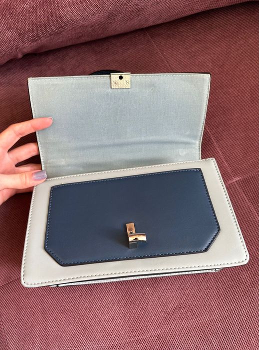 Сумка через плече женская маленькая б/у