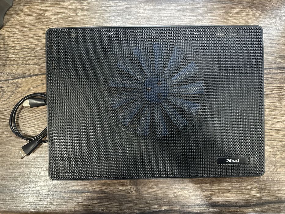 Підставка куллер для ноутбука Trust