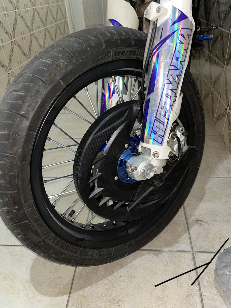 Husquarna 350 FE 2015