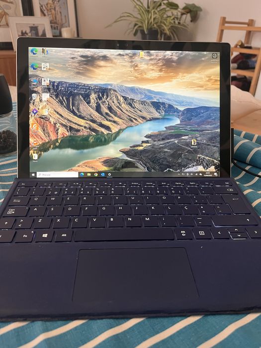 Microsoft Surface