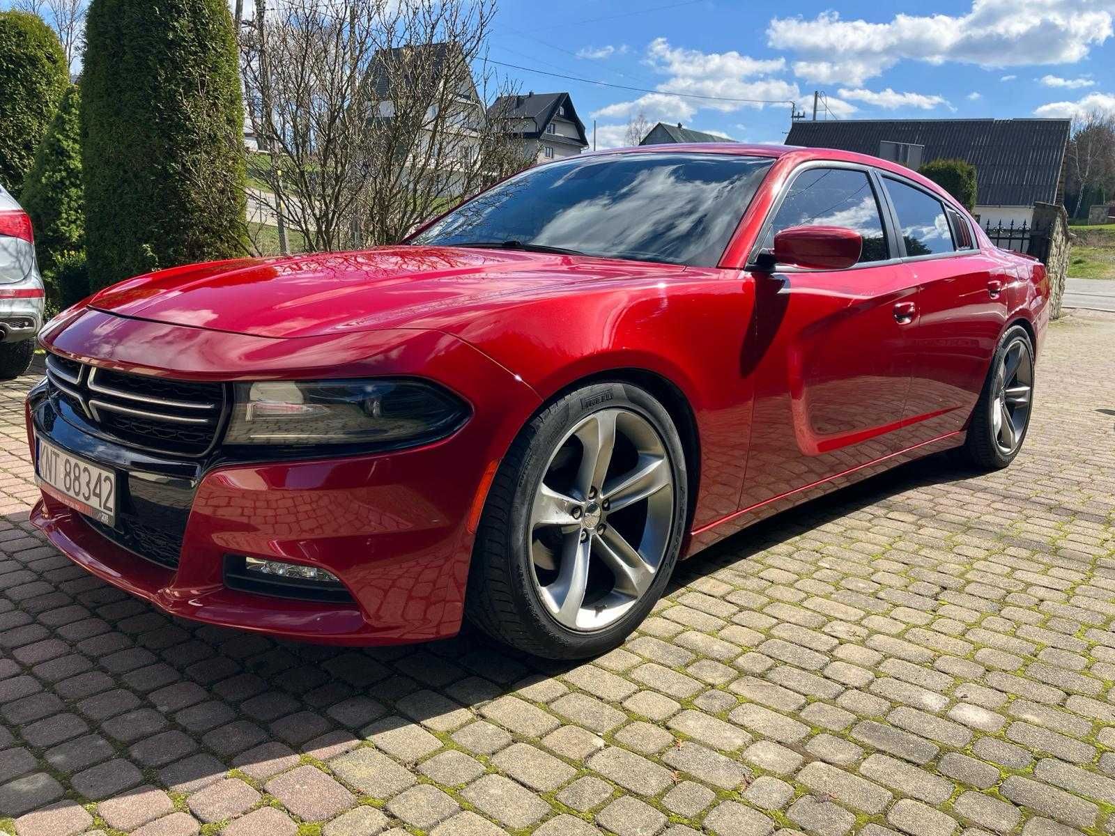 Dodge Charger 3.6 2015 / niespotykane wyposażenie / jedyny taki OKAZJA