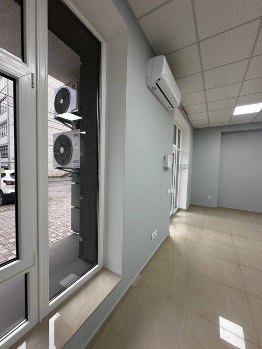 Оренда фасадного приміщення 59 м2 в м-рн Пасічна