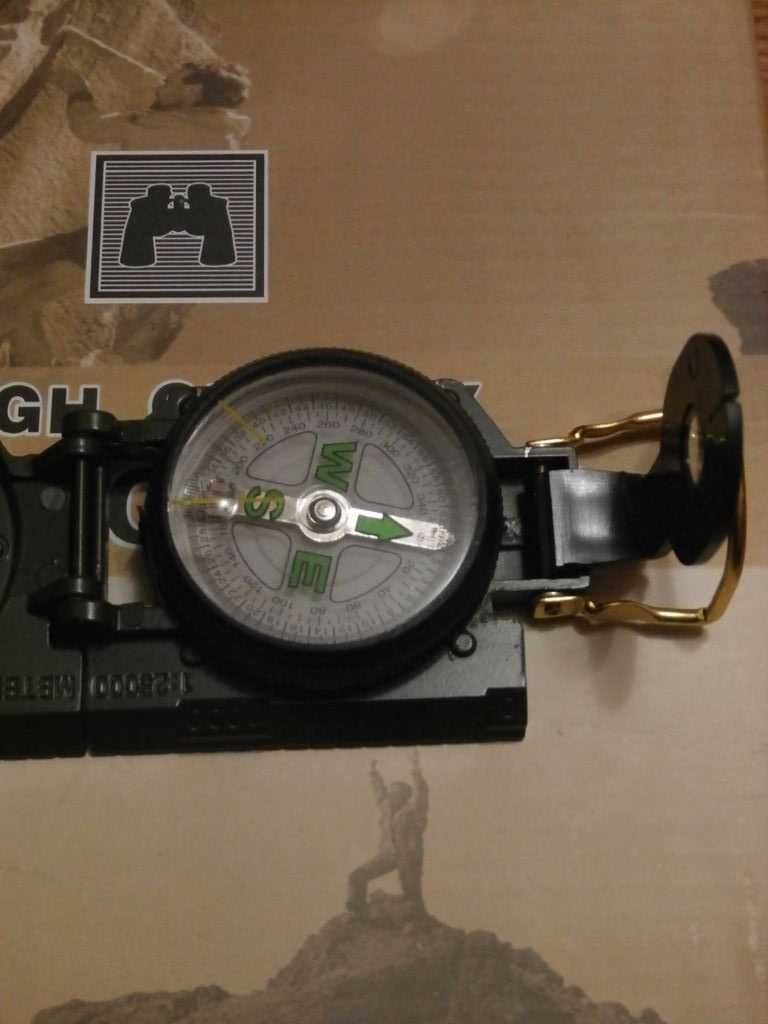 Компас армійський Lensatic Compass,масштабна метрова лінійка,лінза