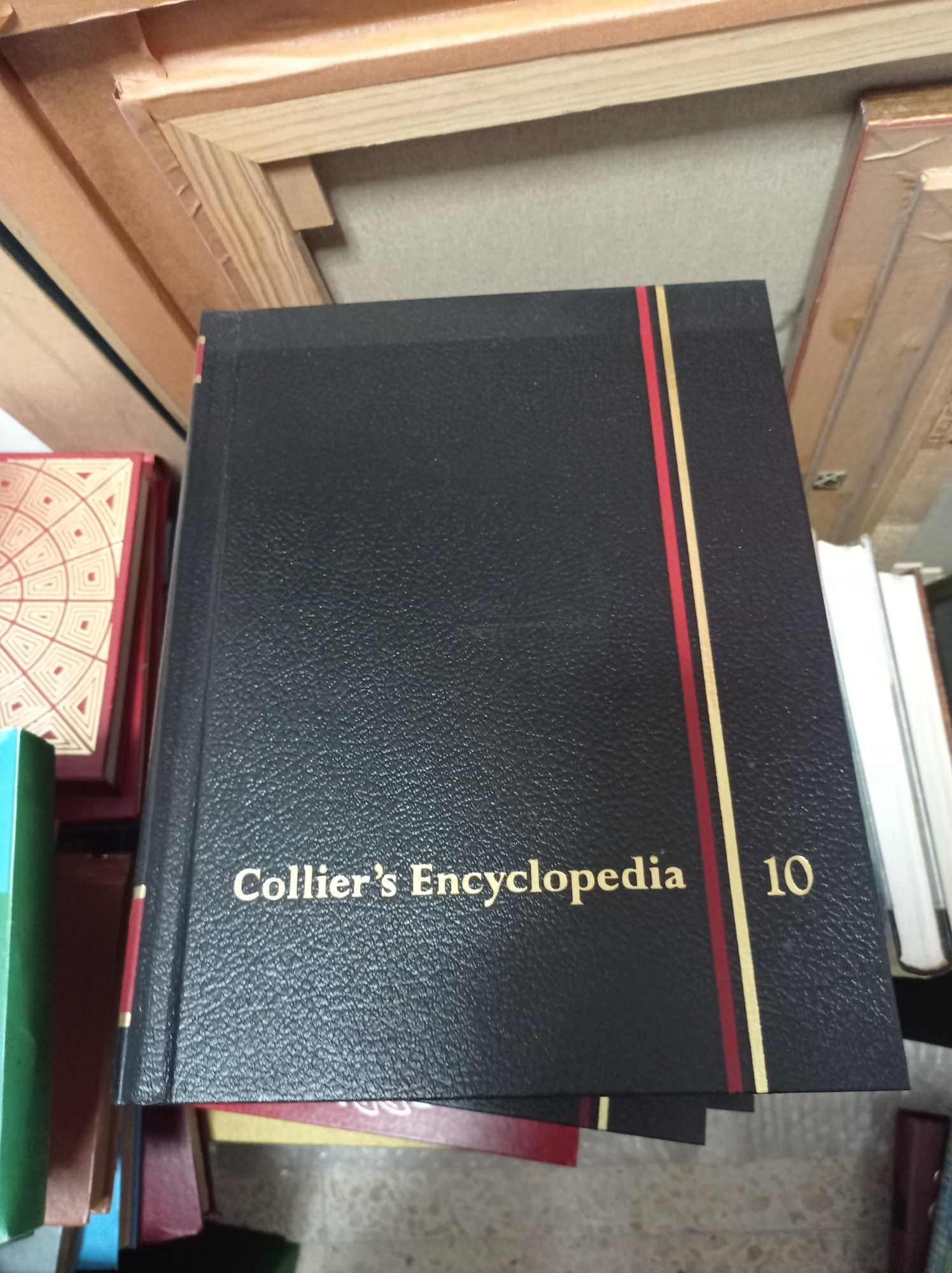Enciclopédia Collier's e Collier's Junior Classics