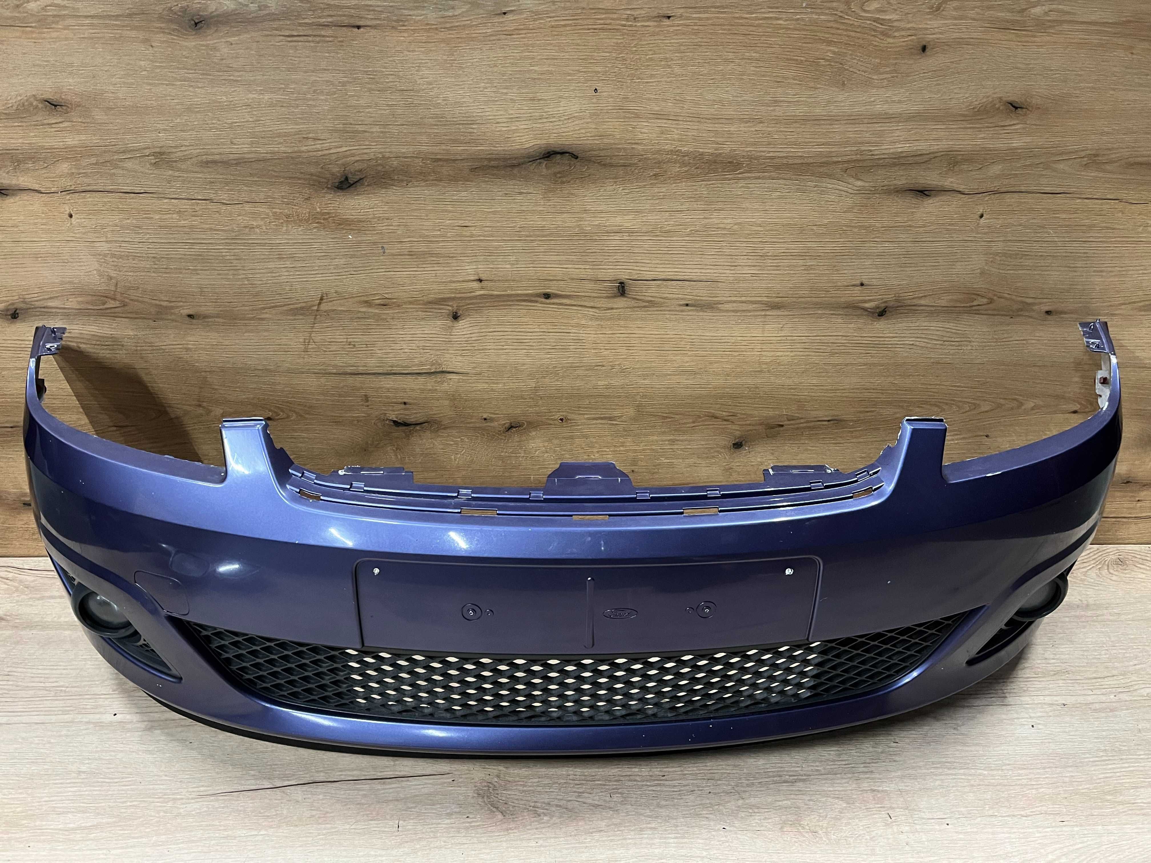 Zderzak przedni Ford Fiesta Mk6 kolor v5