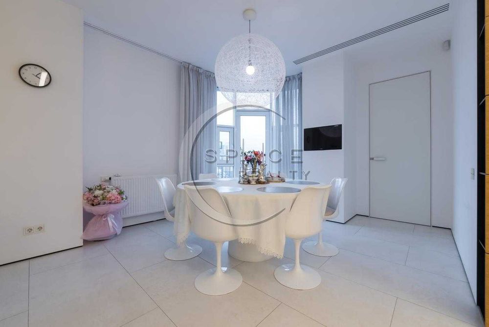 Оренда квартири Триумф Печерськ Київ 200м2