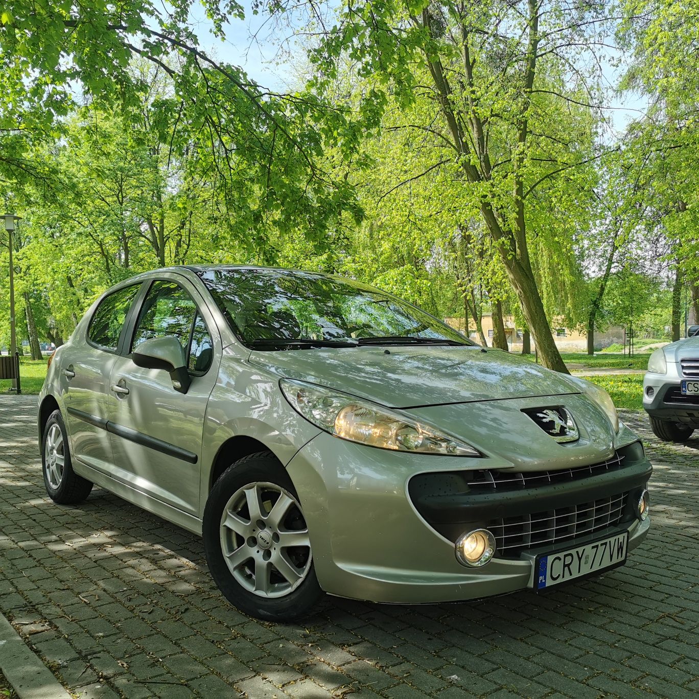 Peugeot 207 1.4 8V  2008r klimatyzacja