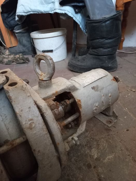 Помпа водяна для води