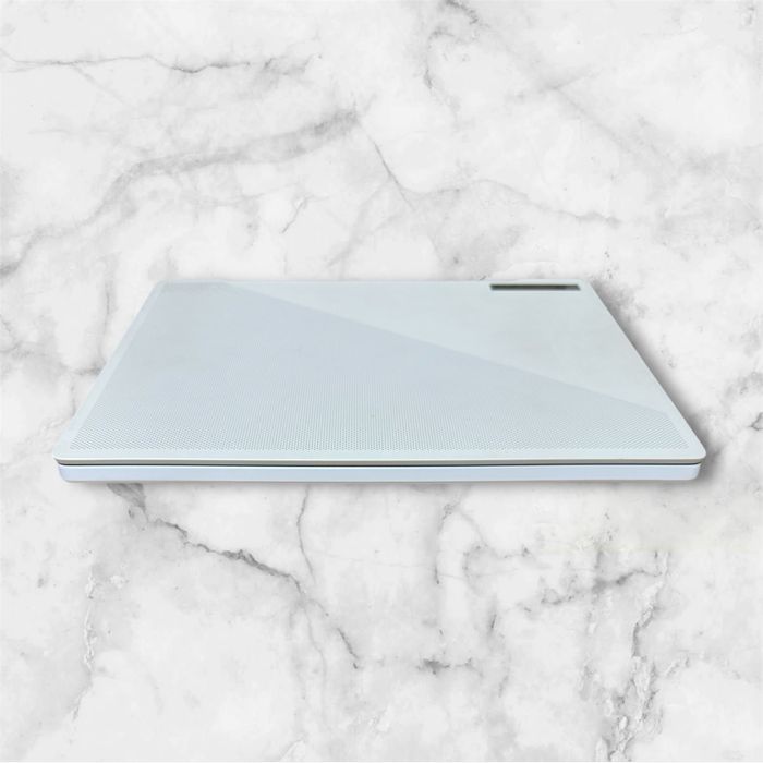 Asus Rog Ryzen 9 7940HS/48gb DDR5/2TB ssd/14’0 2K QHD 165Hz