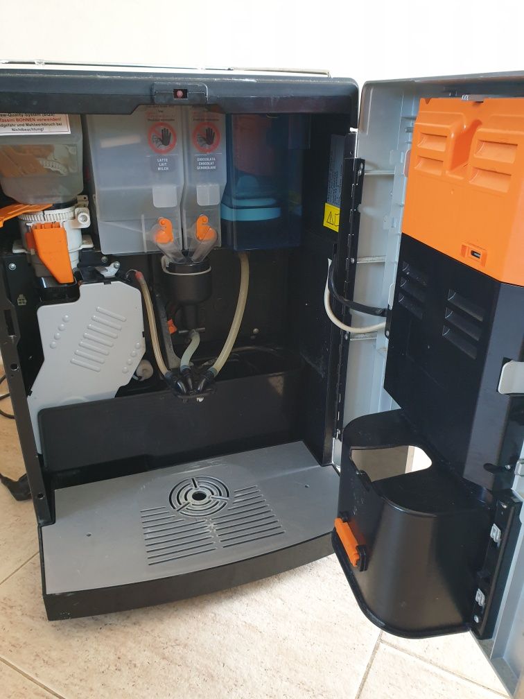 Ekspres  do kawy Tassini 280 B Jacobs