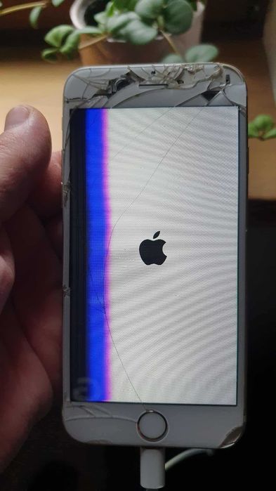 iPhone XS / iPhone 6s