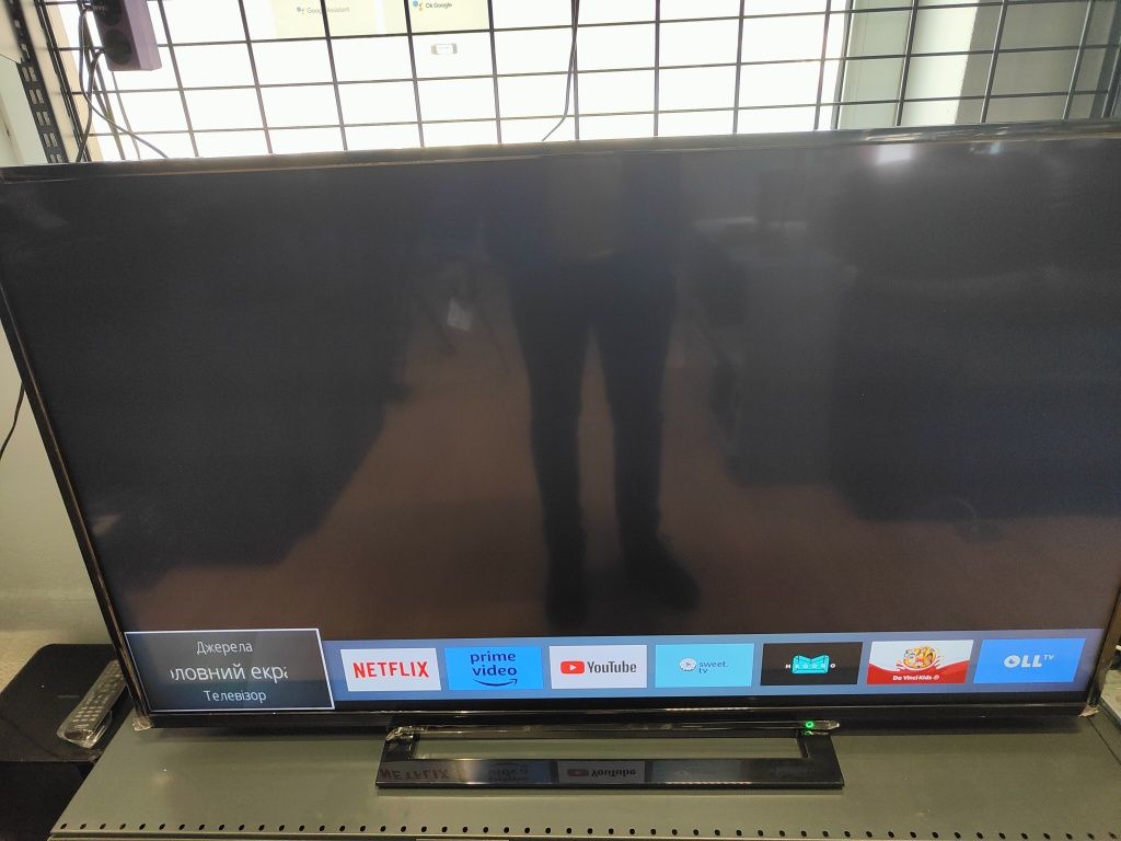 Телевізор Toshiba wl863 55" Smart Tv Android YouTube Megogo sweet tv