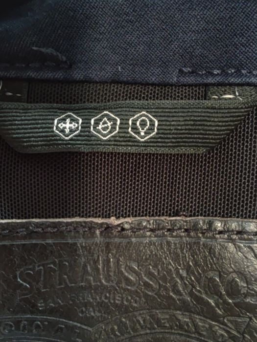 Levi's Commuter Pro (size S lub  M)