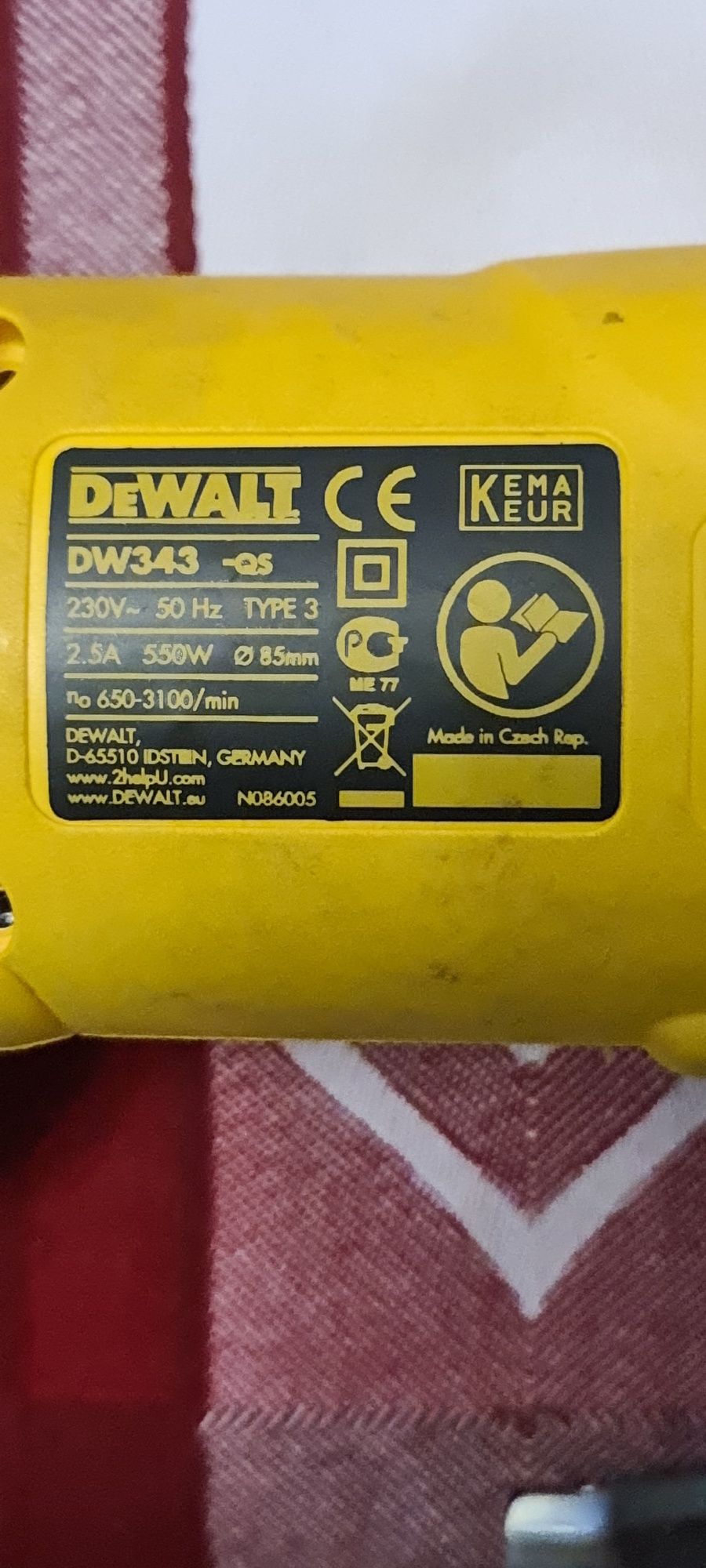 Wyrzynarka DeWalt