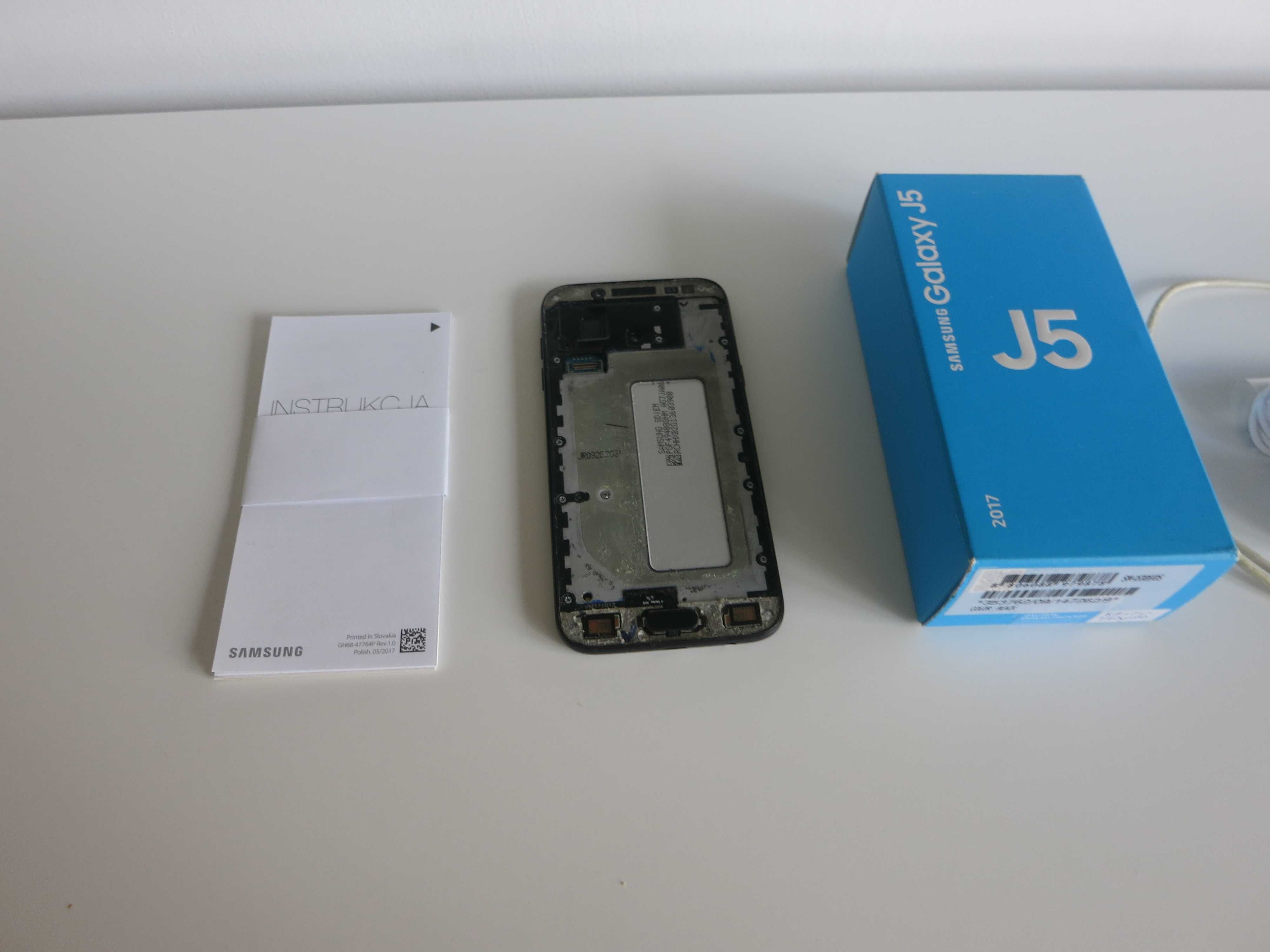 Samsung Galaxy J5 2017 Duos, etui, ładowarka, nowe słuchawki