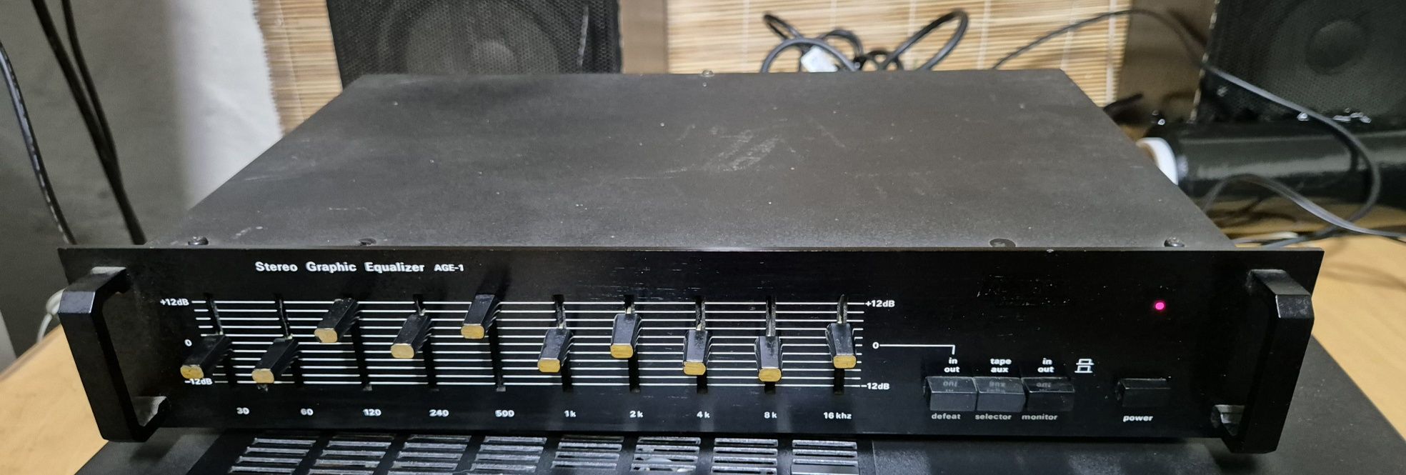 Kolektor graficzny stereo graphic equalizer age1