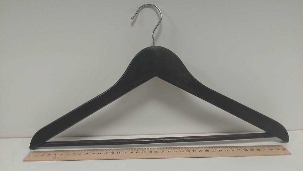 Вішалка для одягу 1 шт