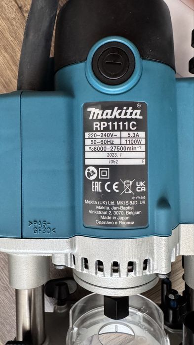 Frezarka górnowrzecionowa Makita nowa RP1111CJ, gwarancja +makpack