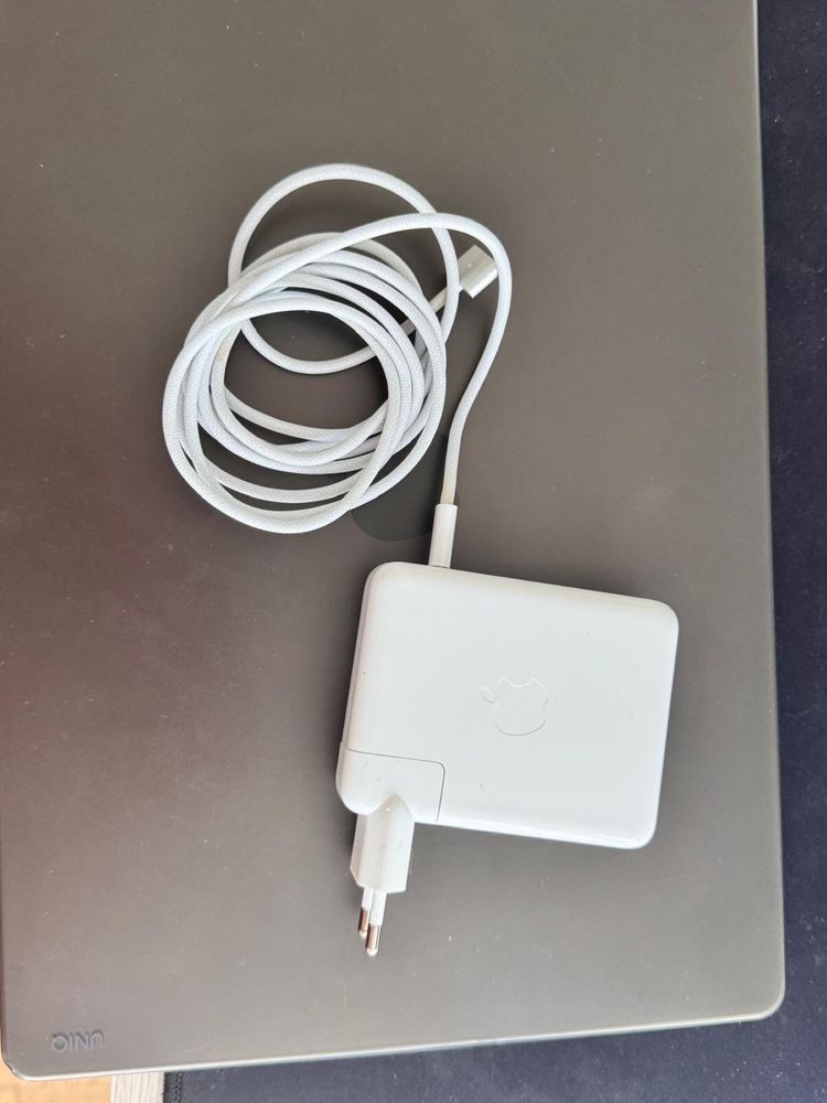 Apple MacBook Pro 16 (A2485) 16″ M1 Pro
