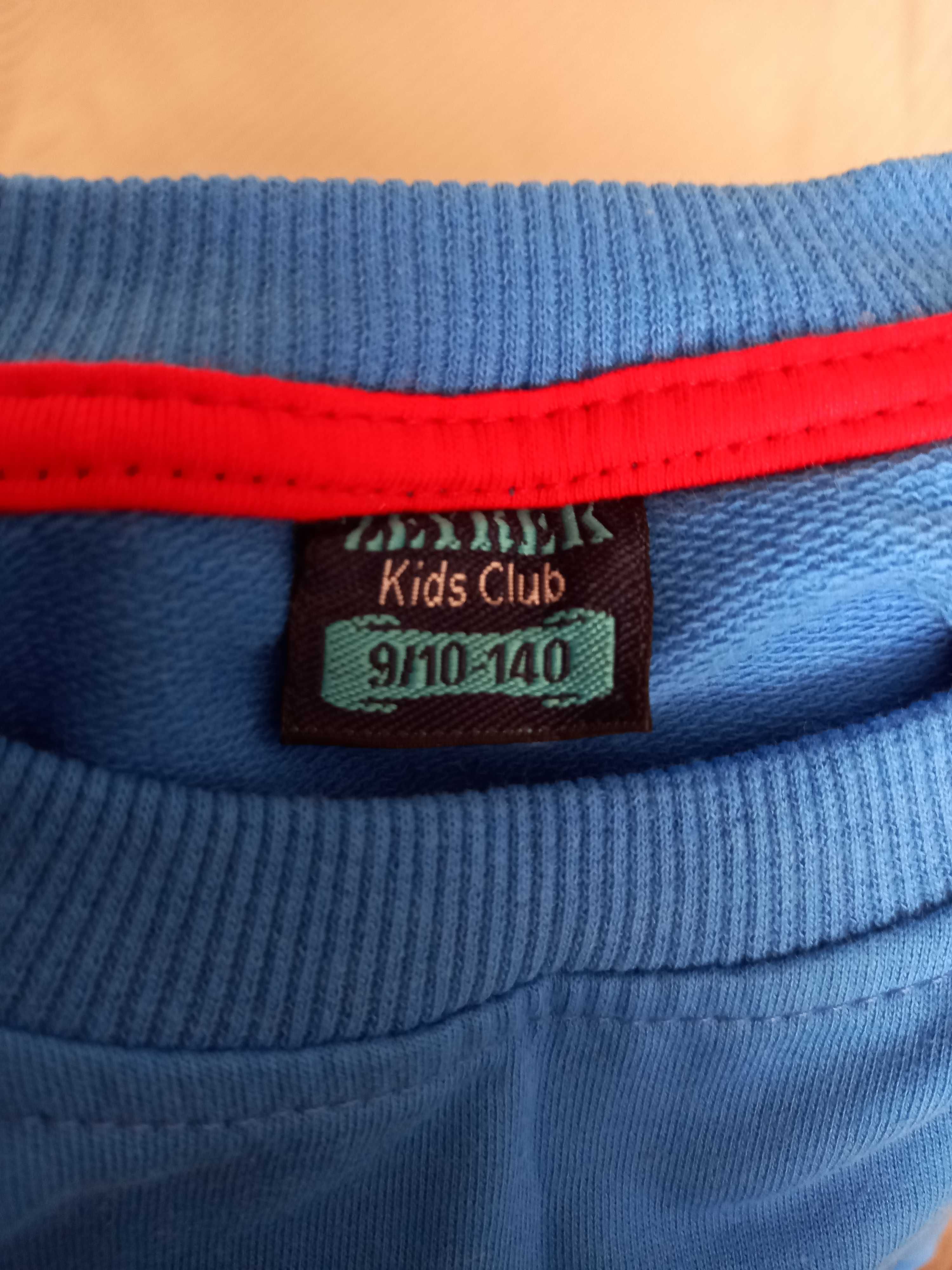 Продам кофту для мальчика 9/10 лет