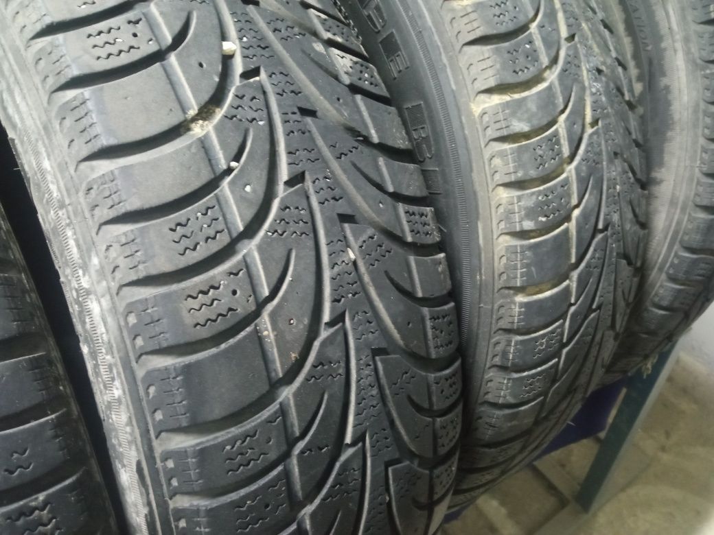 Автошини 225/65R17