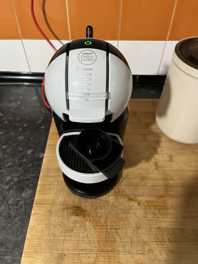 Maquina de café Dolce Gusto