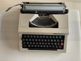 Maquina de escrever Maritsa AZERT