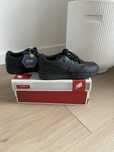 NOWE buty New Balance 480 czarne