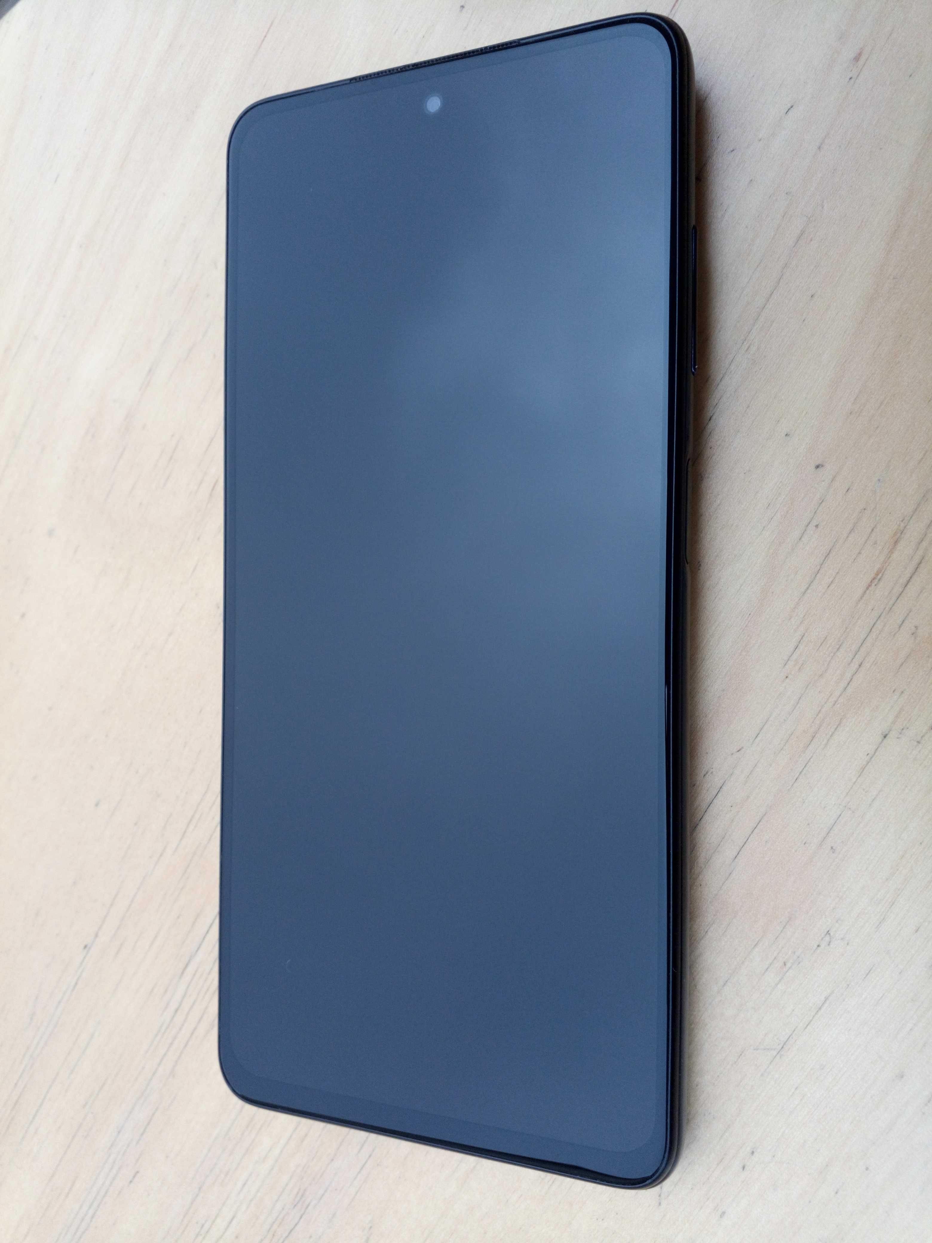 POCO X3 Pro Phantom Black 8/256 GB + 2 etui