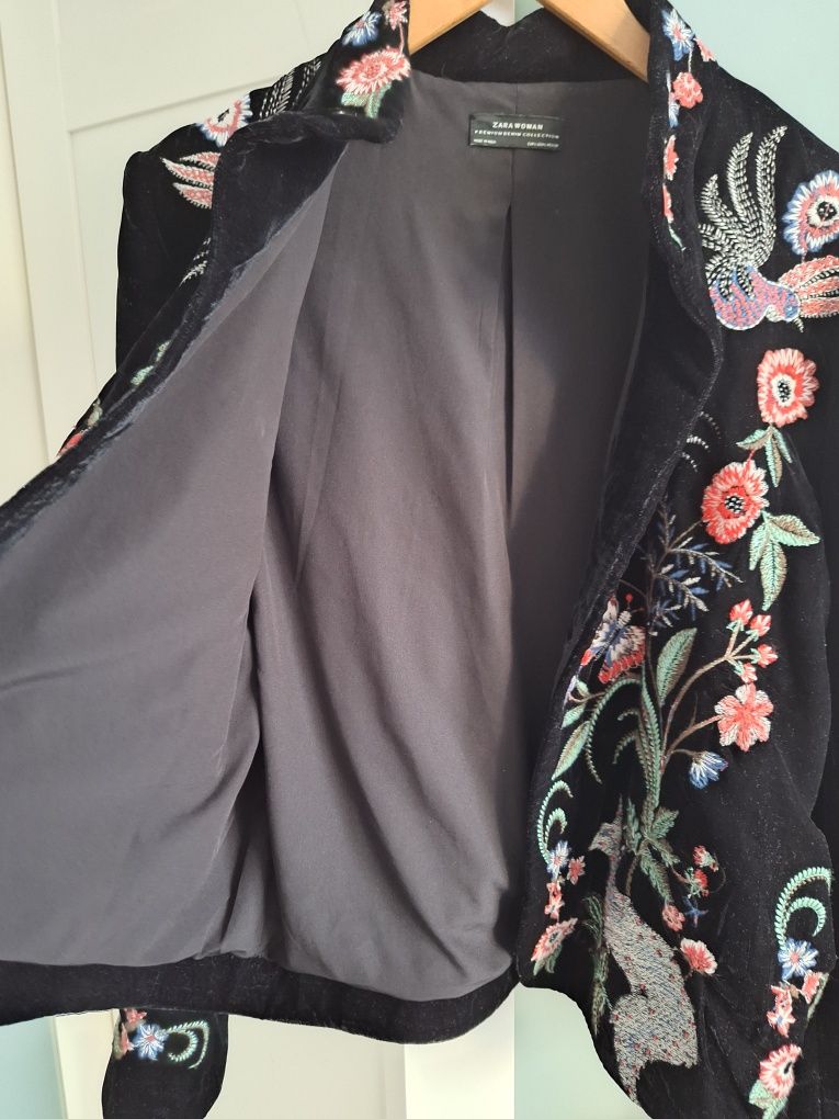 Aksamitna marynarka żakiet Zara premium L 40 hafty Velvet