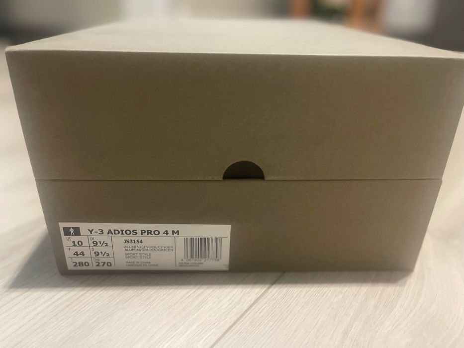 Кроссовки Y-3 ADIOS PRO 4 M