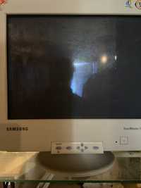 Монітор Samsung NF до компютера