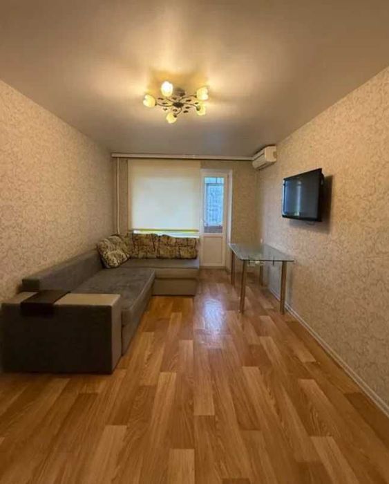 2 кім в ЦЕГЛІ середній поверх район ЛЕСІ УКРАІНКИ (ПУШКІНА) (718565)