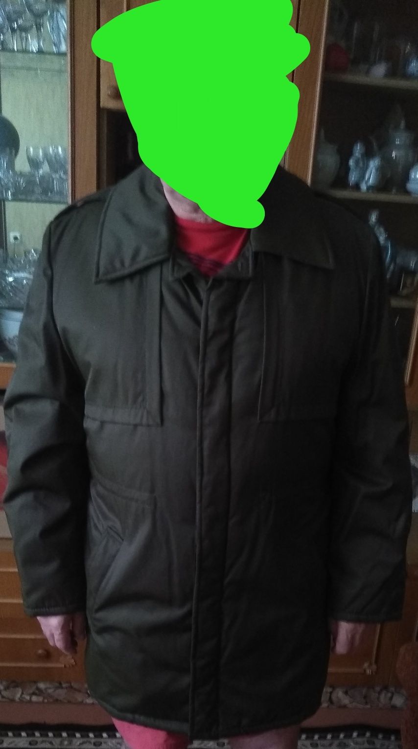 Куртка нова повністю