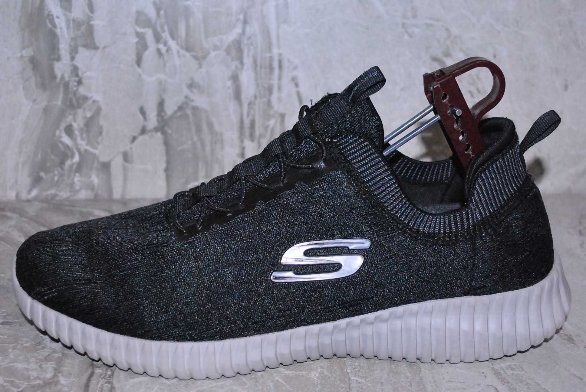 skechers кроссовки 45 размер  оригинал