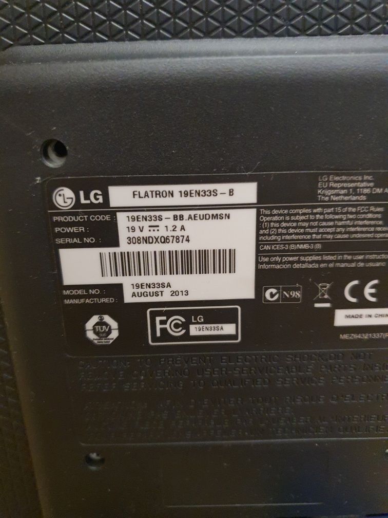 Monitor Dell i Samsung 2 sztuki stan b.dobry