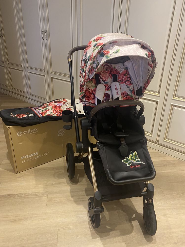 Дитячий візочок Cybex Priam Spring Blossom Light 2020