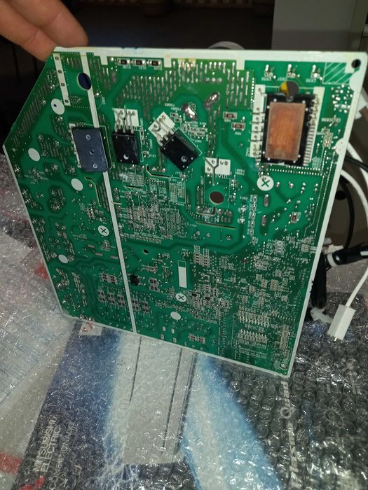 Placa electrónica de máquina exterior DAIKIN 5MXM90N2V1B