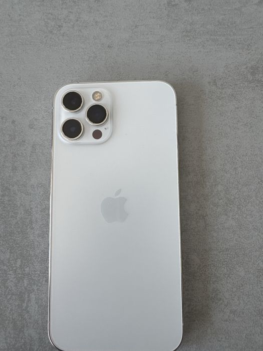 Iphone 12 pro max como novo