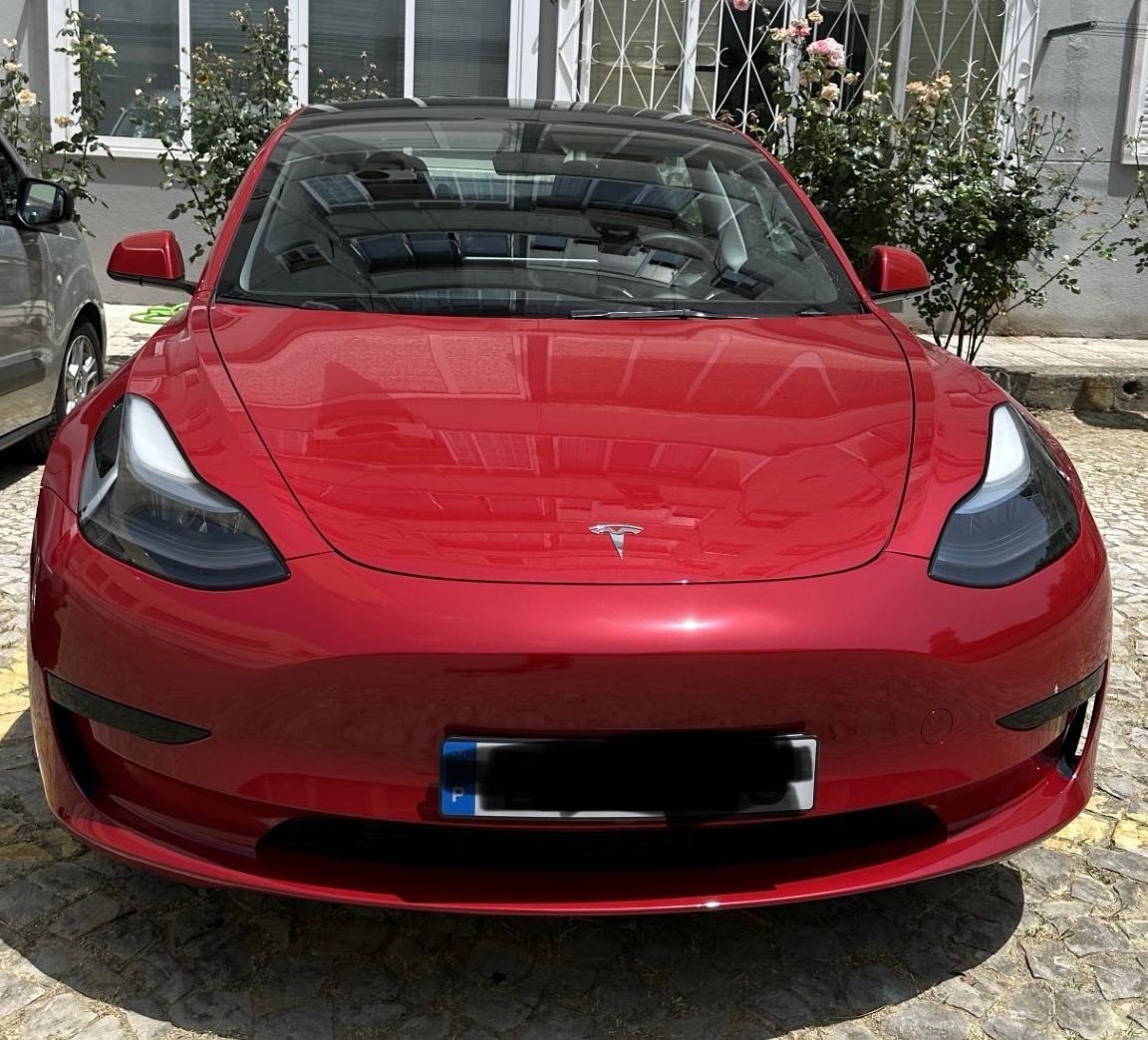Tesla Model 3 - Turno noite TVDE