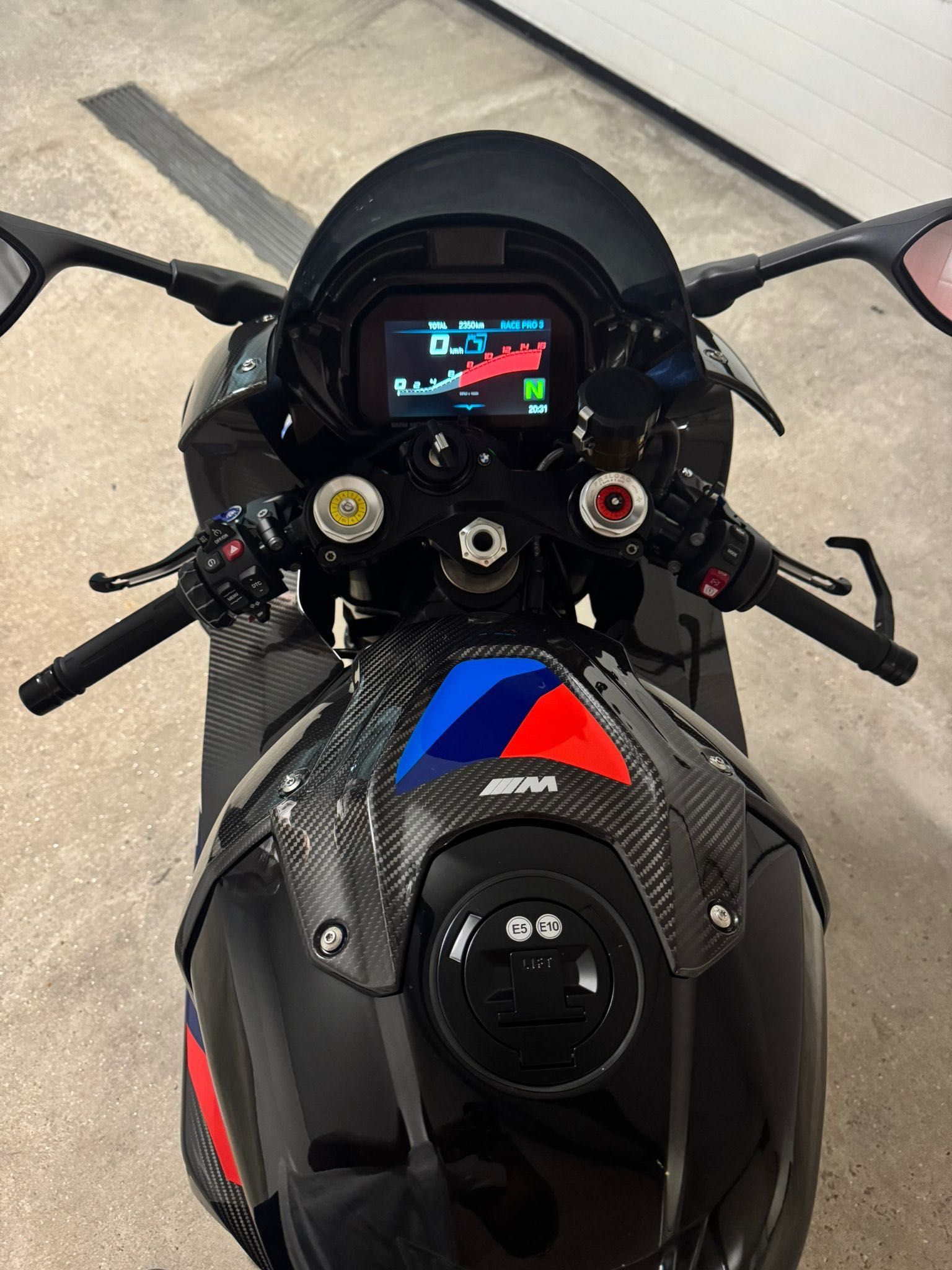 BMW M1000 rr Competition