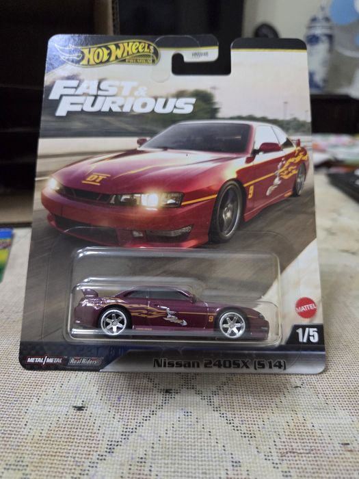 Hot wheels premium
