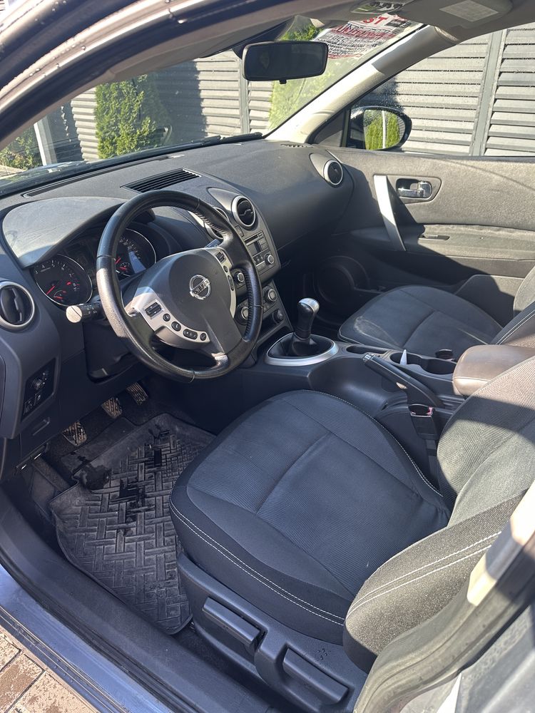 Nissan qashqai 2010р