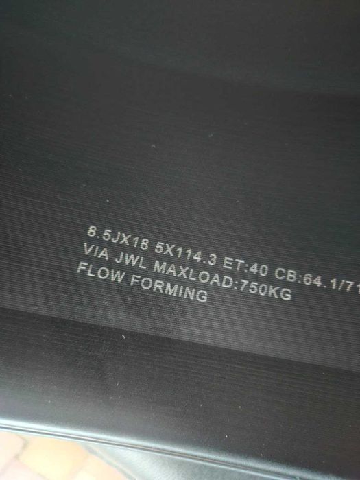 Диски R18 Tesla 3 чорний мат Flow Forming