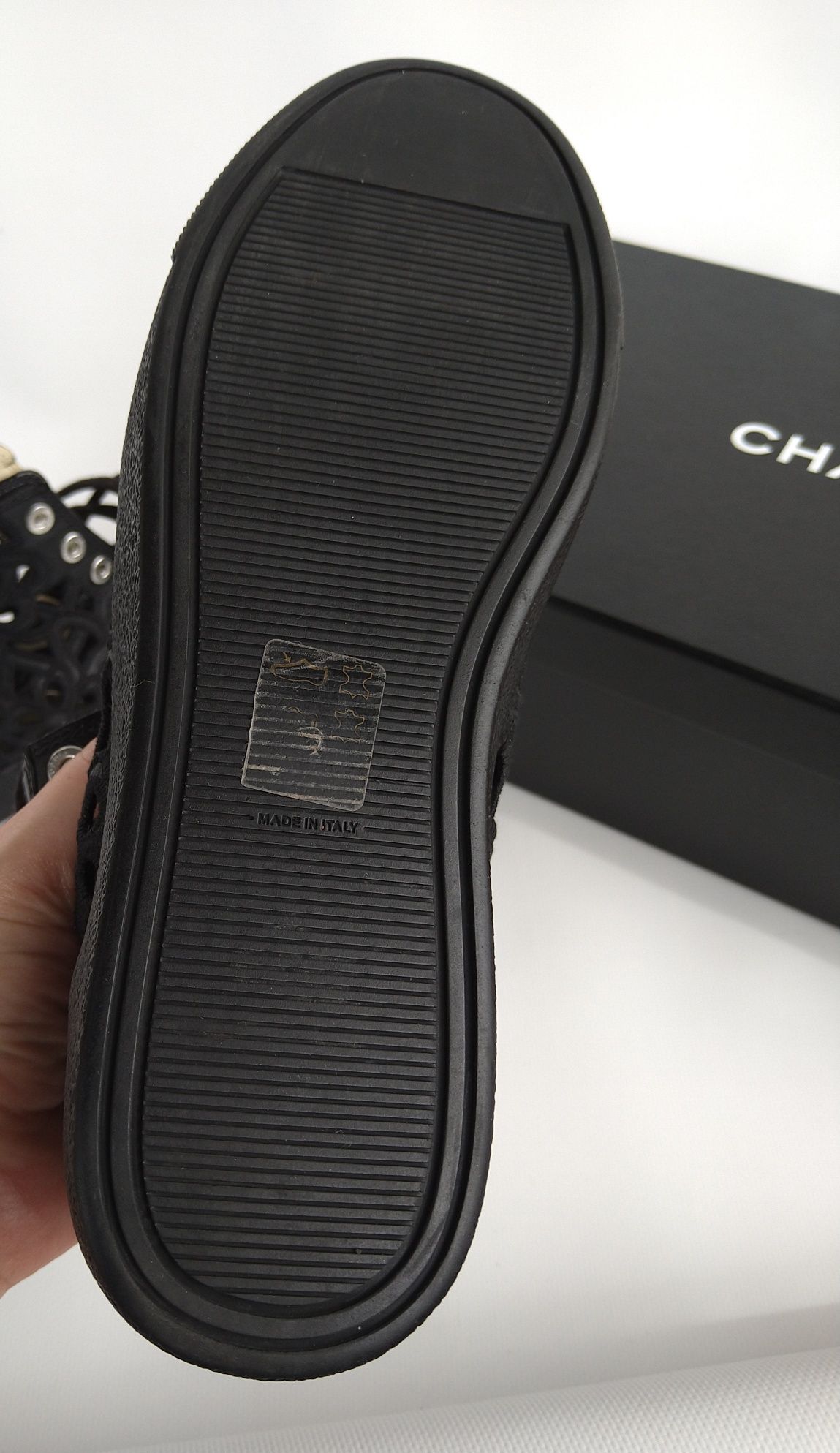 Шкіряні кросівки Chanel  оригінал