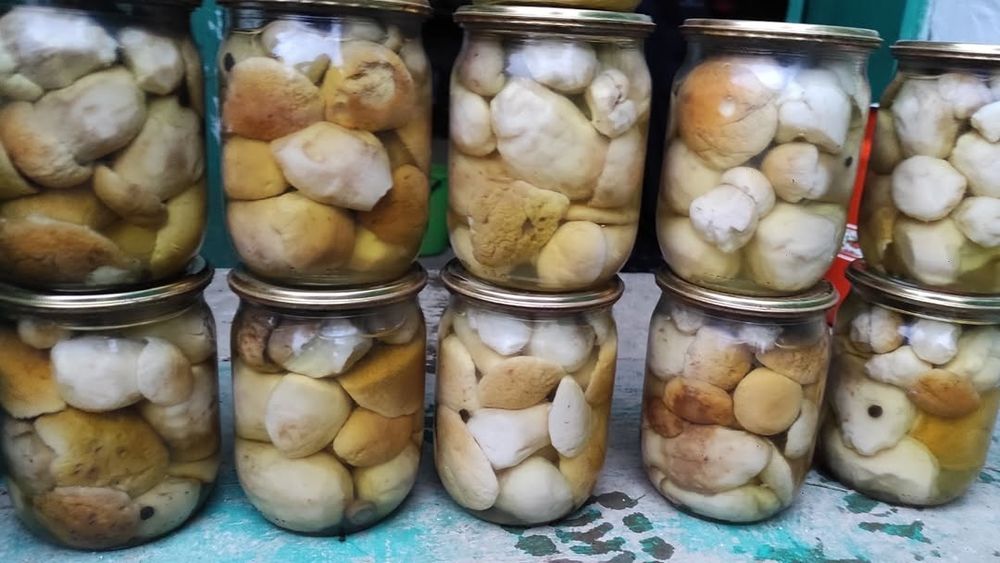 Гриби білі мариновані